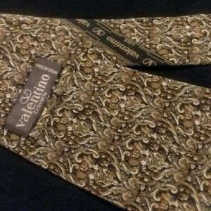 Valentino tie Cravatte handmade Italian silk mens